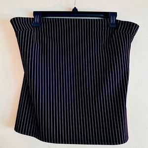 EXPRESS One ELEVEN Bandeau Shelf Bra top